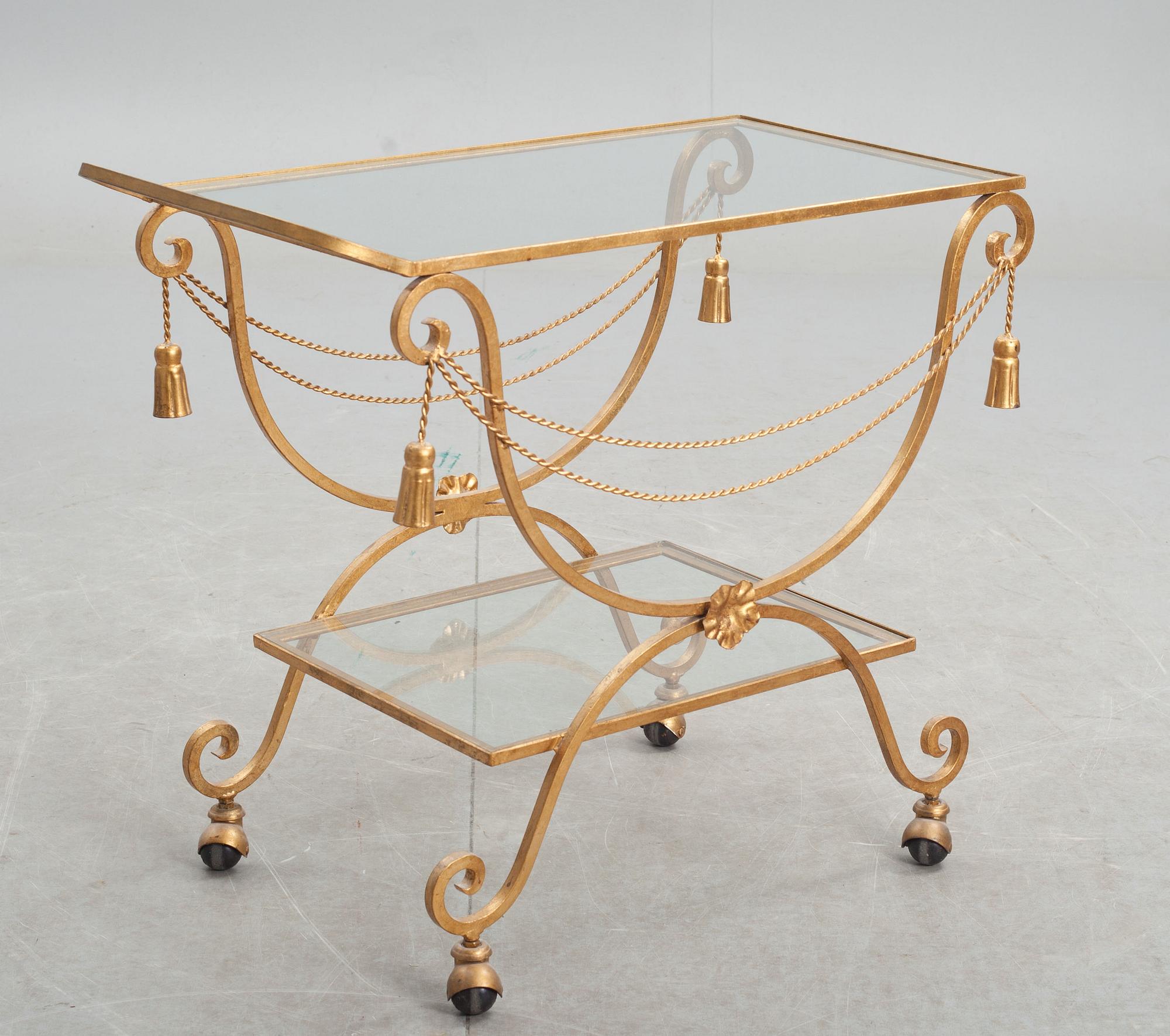 SERVERINGSVAGN, 1900-talets andra hälft.