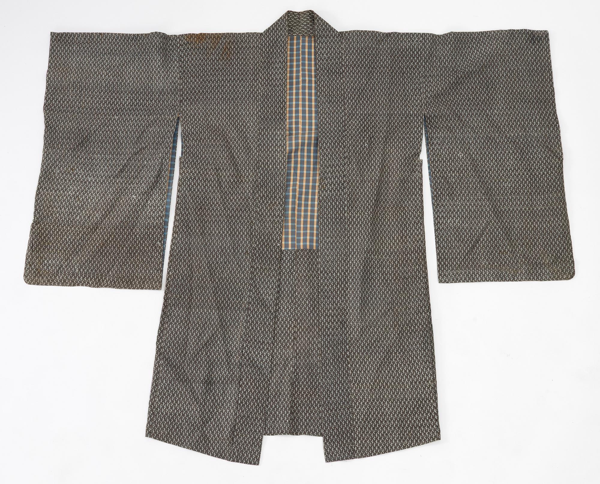 Kimono (five pieces), partially cotton, two pairs of shoes, one pair of socks, and a parasol, Japan, 20th century.