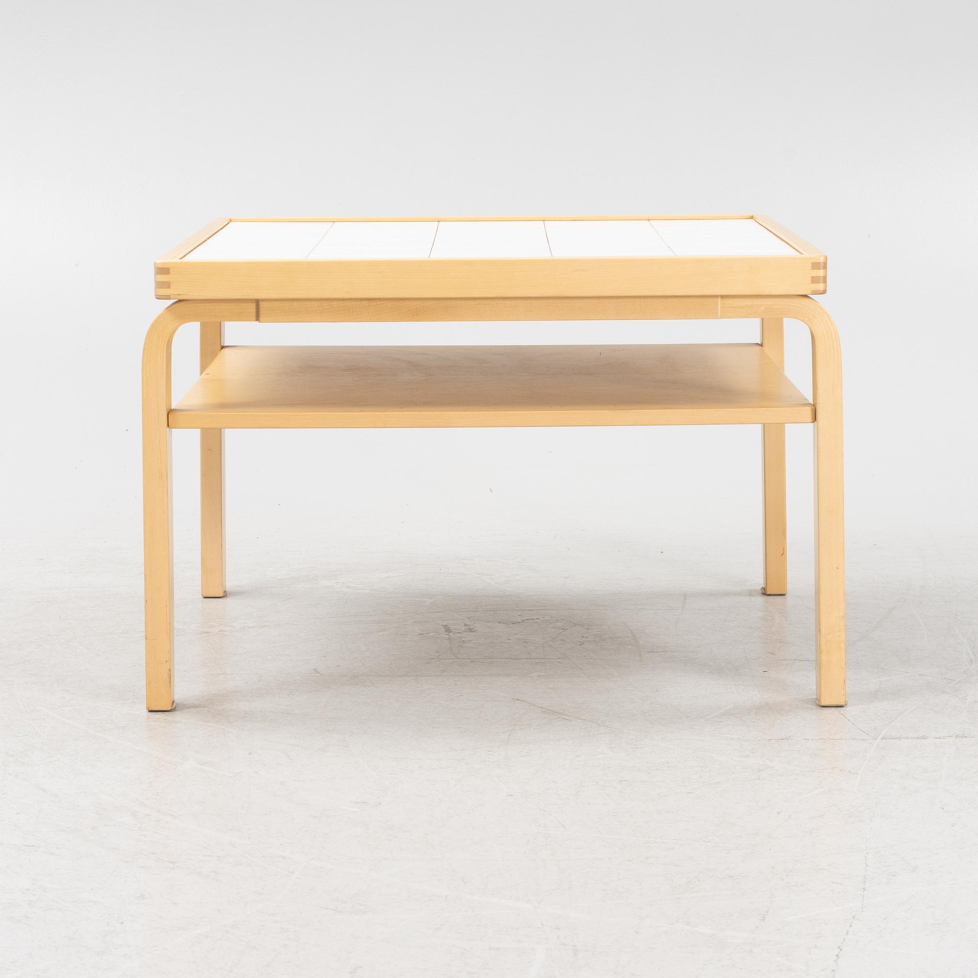 Aino Aalto, soffbord modell 910, Artek.