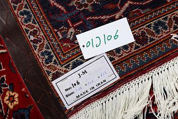 A carpet, Kashan, 308 x 202 cm.