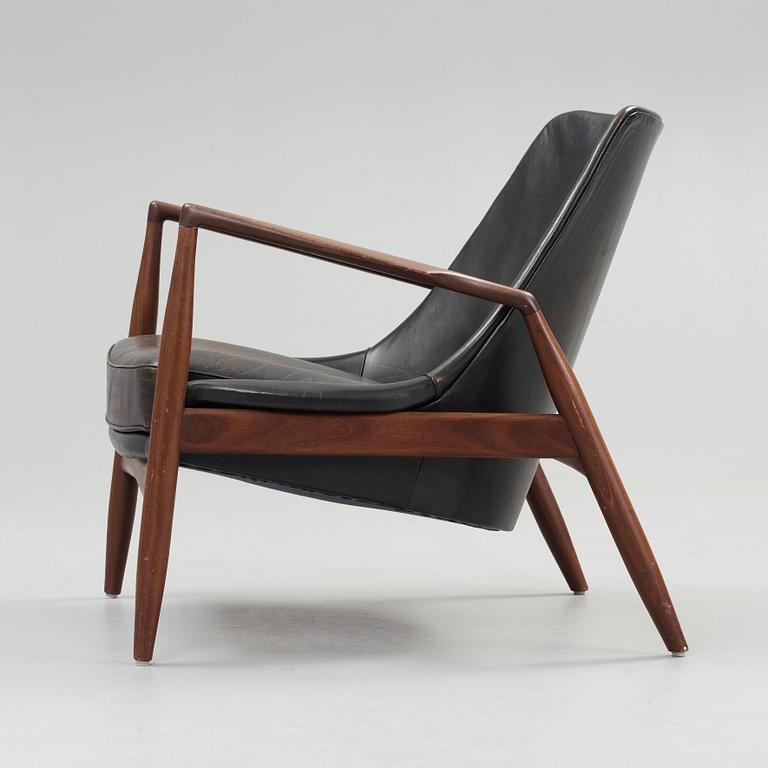 IB KOFOD LARSEN, fåtölj, "Sälen", Olof Persson, Jönköping 1950-60-tal.