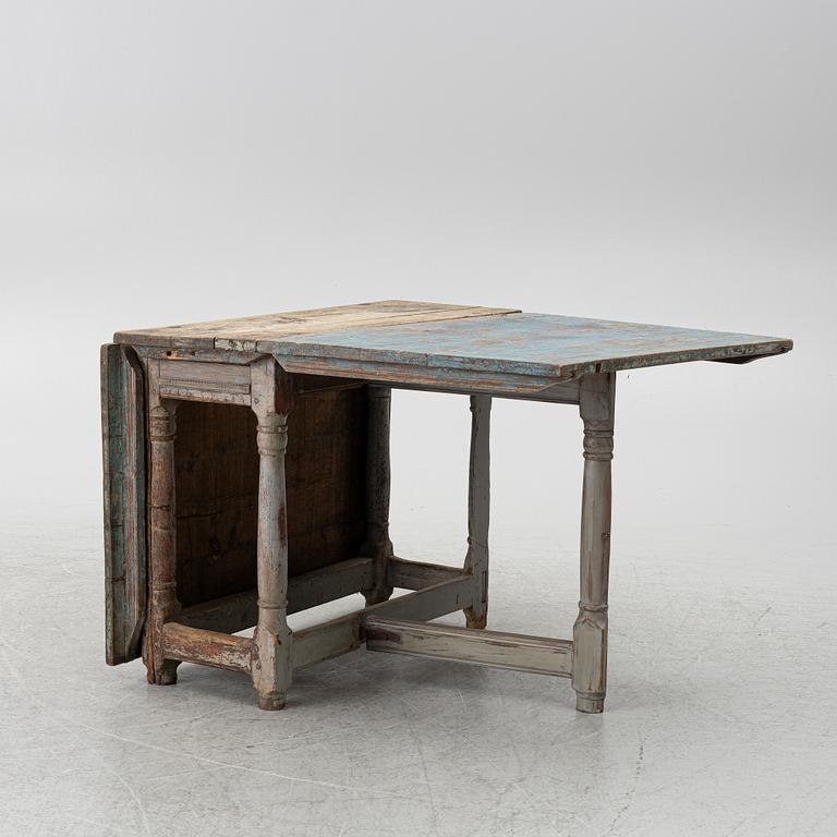 A Swedish baroque gate leg table, 18th century.