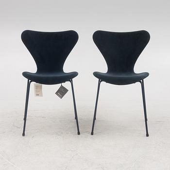 Arne Jacobsen, stolar, "Sjuan", Lala Berlin x Fritz Hansen, Danmark, 2017 .