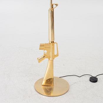 Philippe Starck, golvlampa, "Lounge Gun M 16" för Flos, 2000-tal.