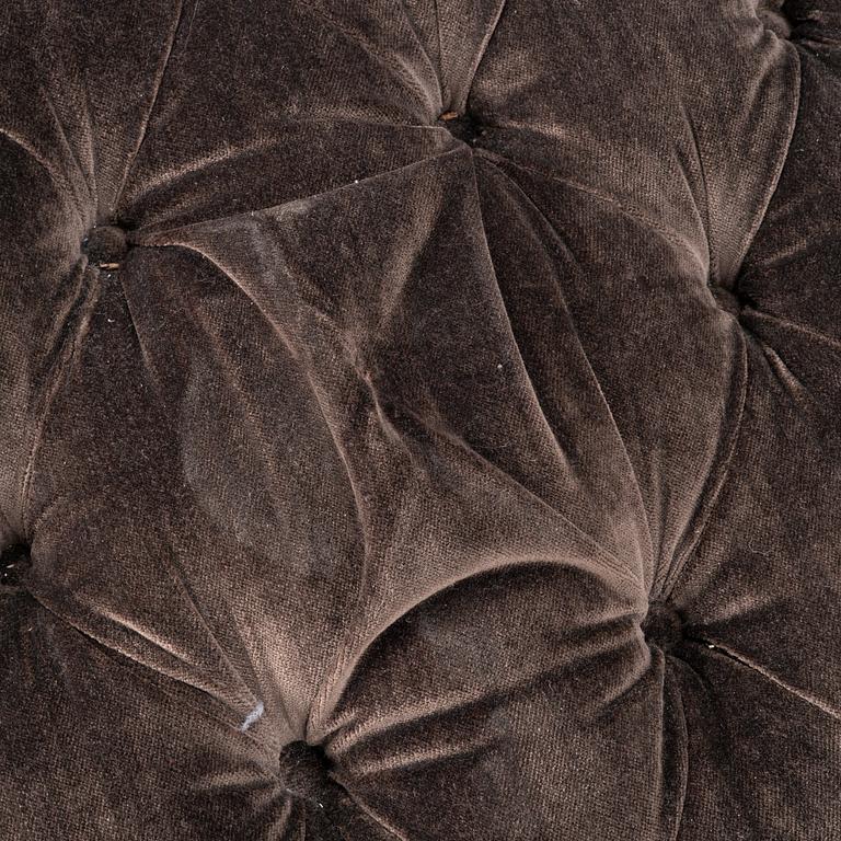 A pouf, contemporary.