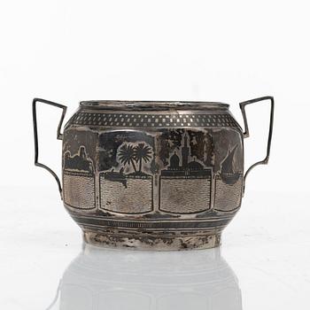 Tray and sugar bowl, silver, Iraq, first half of the 20th century.