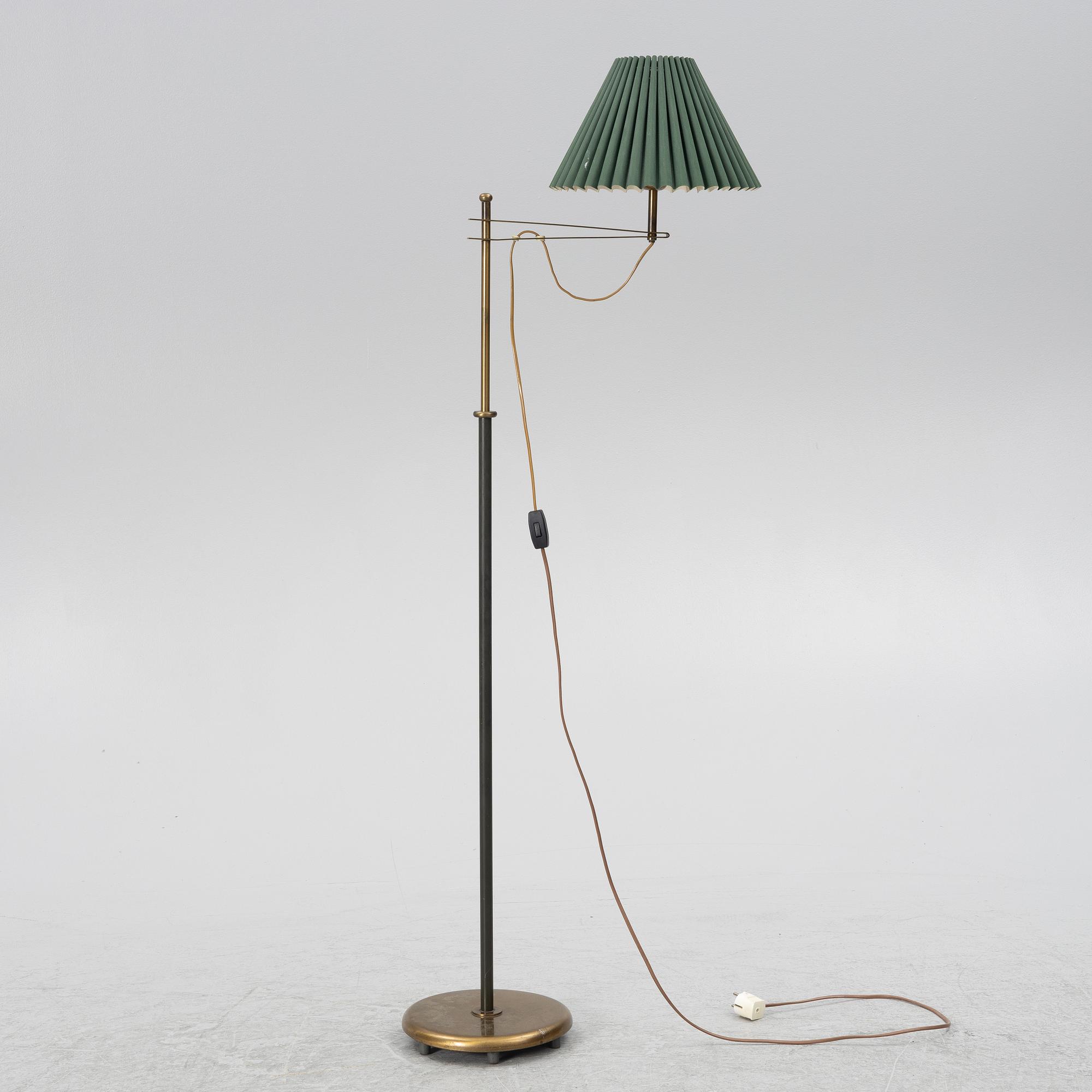 Harald Notini, golvlampa, modell "15597", Arvid Böhlmarks Lampfabrik, Stockholm, 1950-tal.