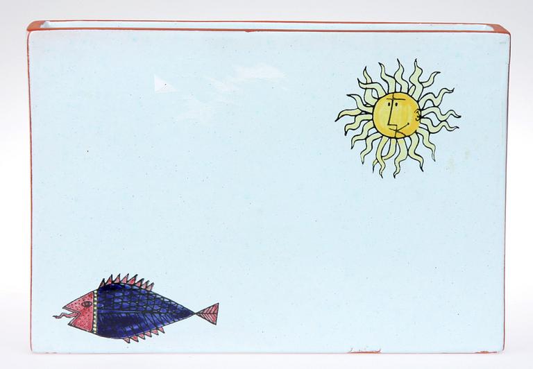 VAS samt FAT, fajans, "Karneval", Stig Lindberg, Gustavsberg studio, 1950-tal.