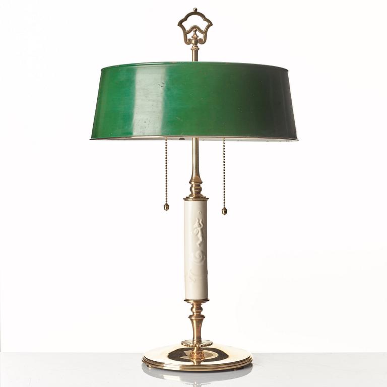 Melchior Wernstedt, a brass two light table lamp, Nordiska Kompaniet for the Stockholm City Hall, 1920's.