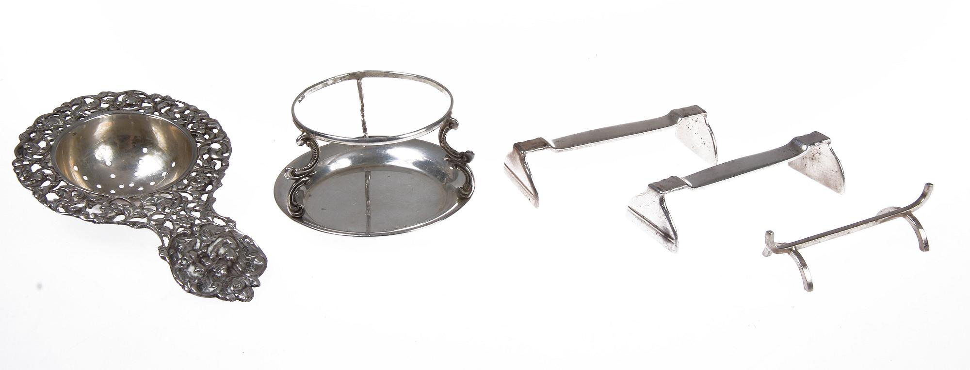 PARTI SILVER, 73 delar, mestadels Sverige, 1800/1900-tal. Tot 1630 gr.