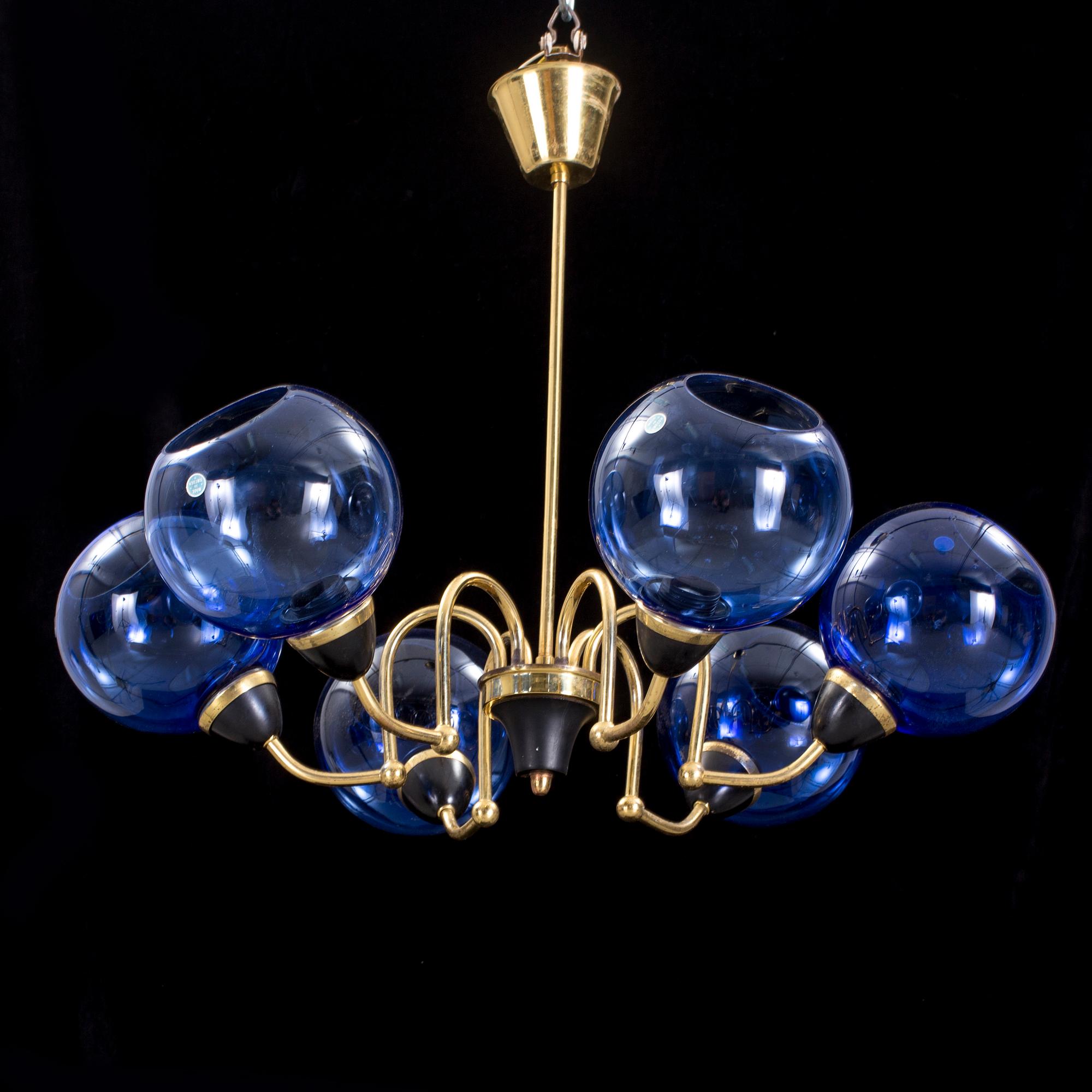 TAKLAMPA, 1950/60-tal. Höjd 60 cm.