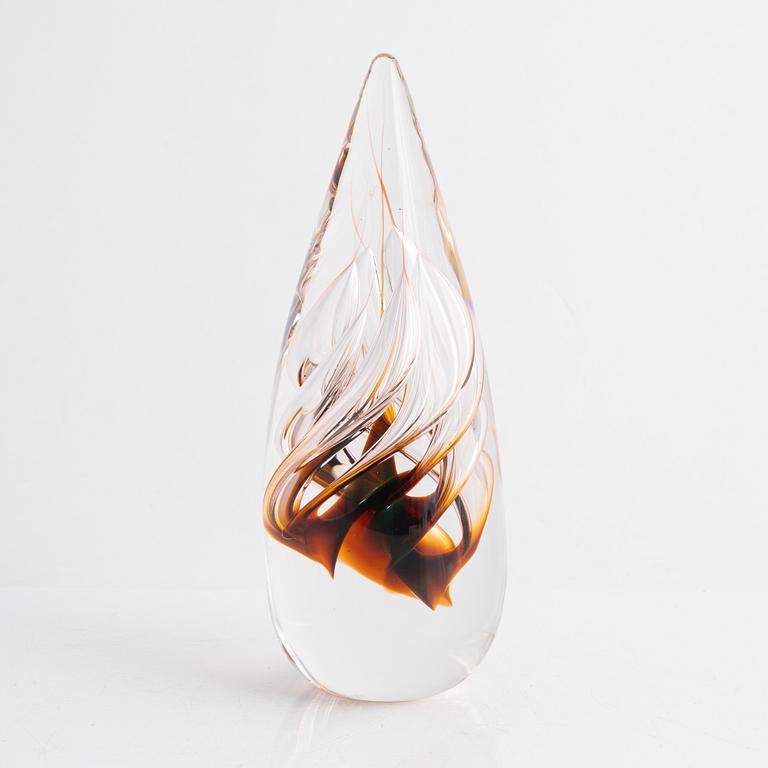 A glass object by Hanne Dreutler and Arthur Zirnsack for Studio Åhus, signed and dated 1987.