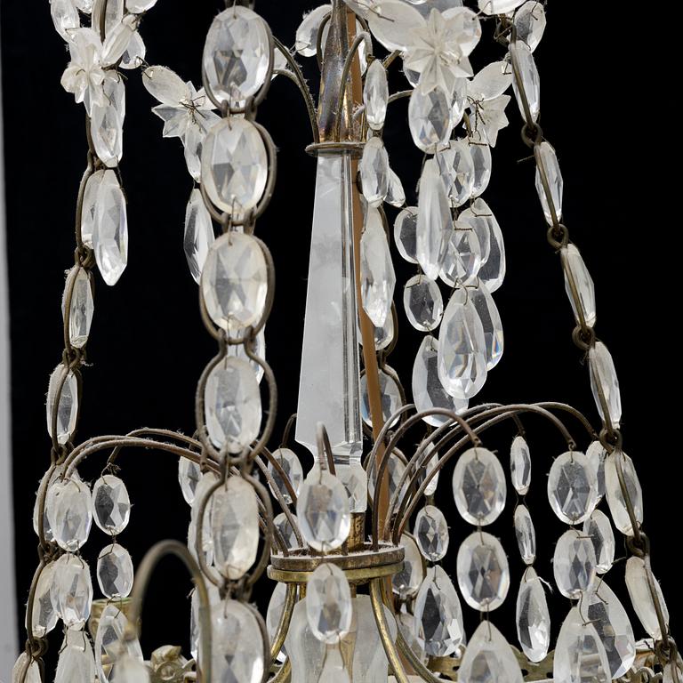 A Gustavian style chandelier, mid-20th Century.