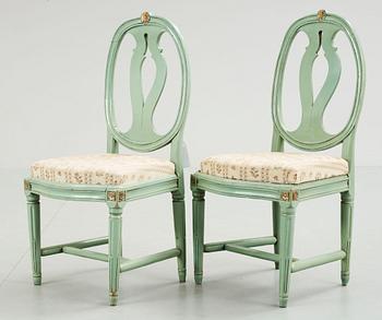 STOLAR, ett par, gustavianska provinsarbeten.