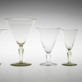 GLASSERVIS, 93 delar, 1900-tal.