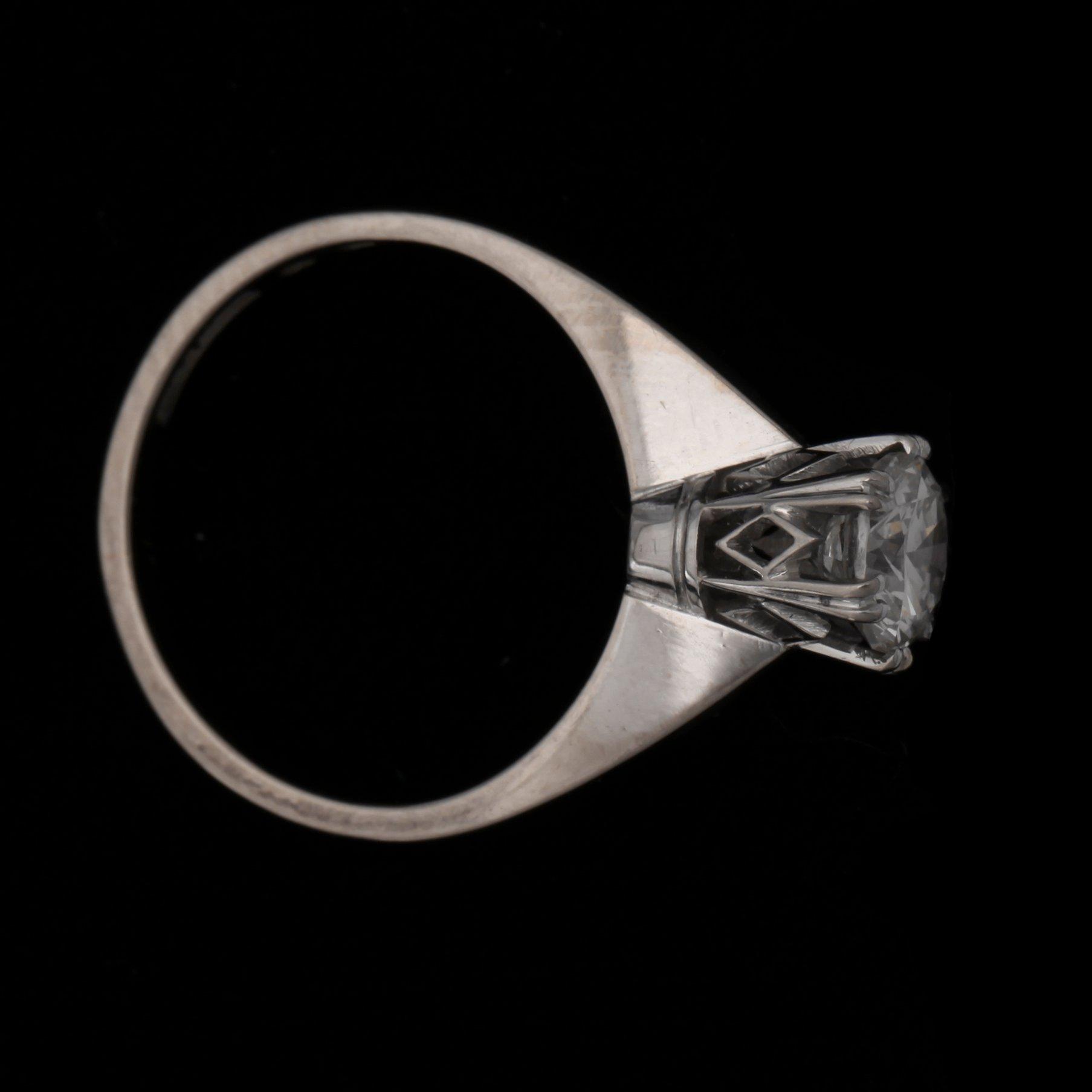 RING med briljantslipad diamant, 0.74 ct, Göteborg 1975.