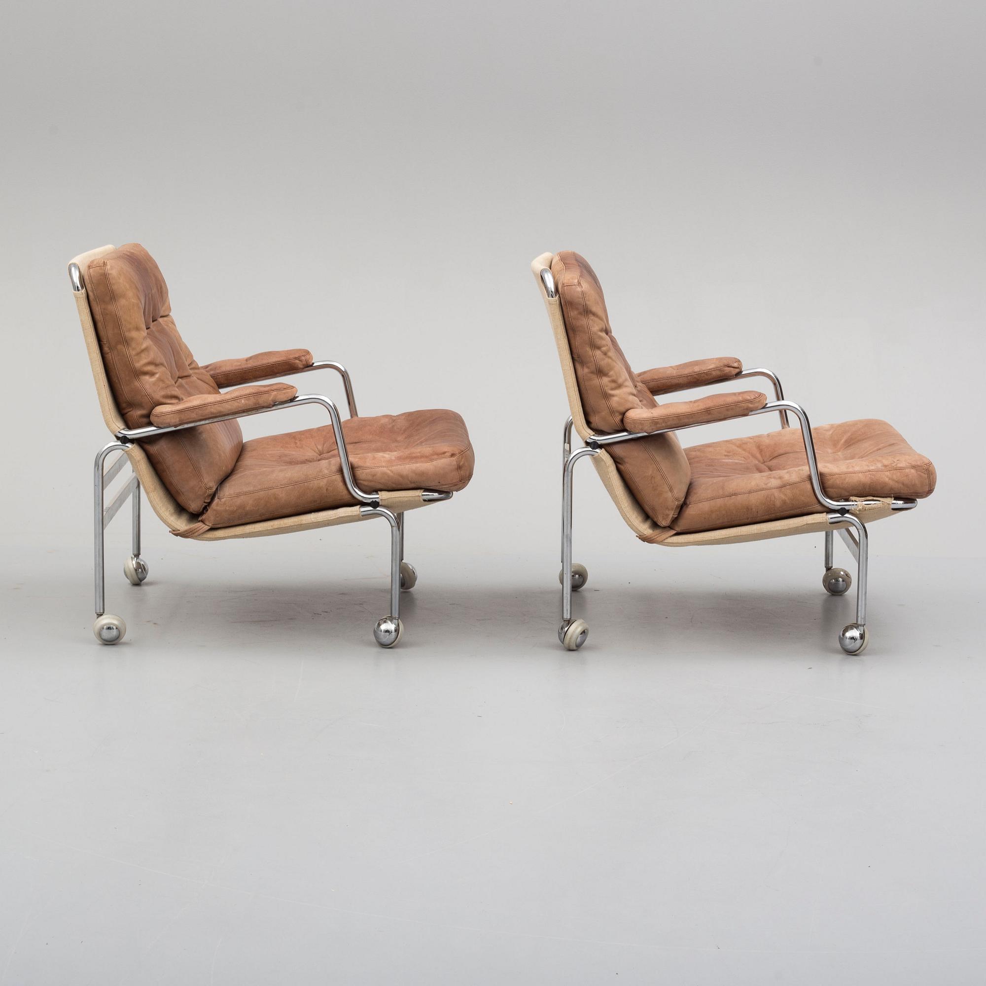 BRUNO MATSSON, fåtöljer, ett par, "Karin". DUX.