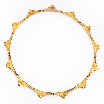 Björn Weckström, kaulakoru, "Kaarisilta", 14K kultaa.