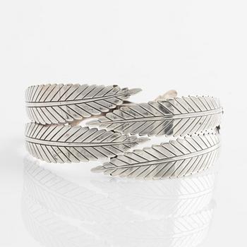 Gertrud Engel, armring, silver, Anton Michelsen, Danmark.