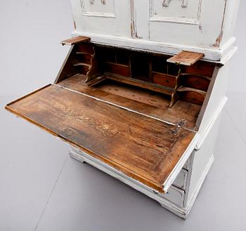 SNEDKLAFFSSKÅP, barock,  1700-tal.