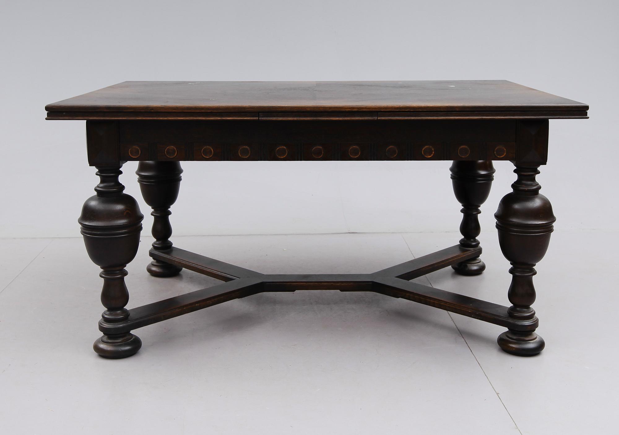 MATBORD, barockstil, 1900-talets första hälft.