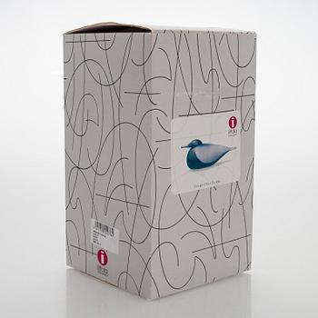 Oiva Toikka, a 'Smew' glass bird, signed O. Toikka Nuutajärvi.