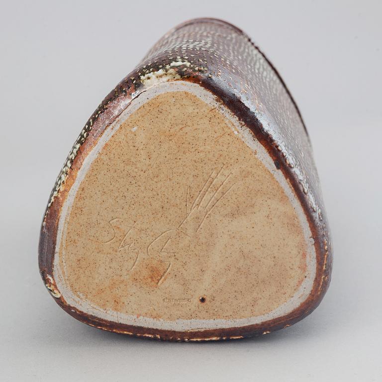 Stig Lindberg, a stoneware vase, signed, Gustavsberg, Sweden.