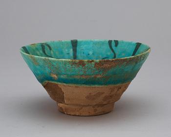 Bowl, earthenware. Iran, possibly 13th century.