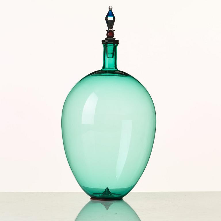 Yoichi Ohira, a glass decanter, De Majo, Murano, Italy 1996.