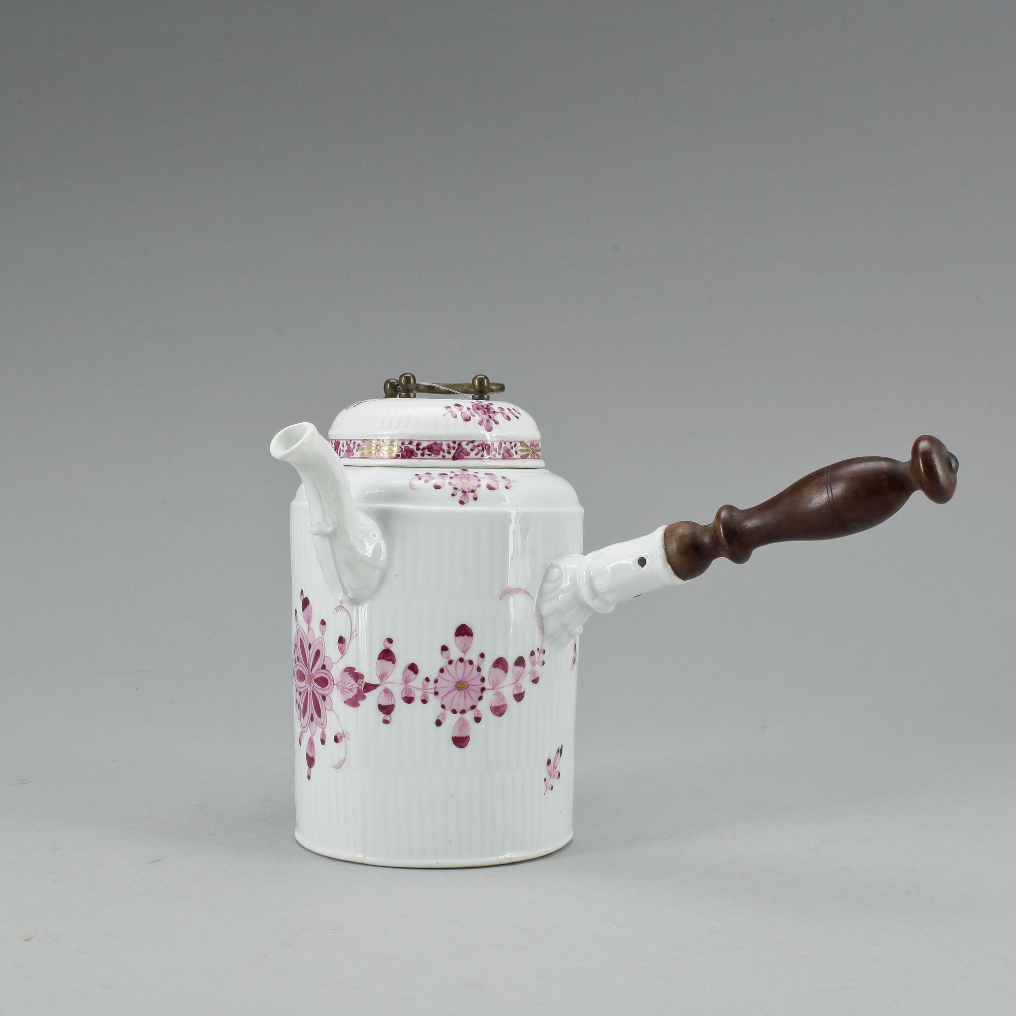 CHOKLADKANNA. Porslin, Meissen, Omkring 1800.