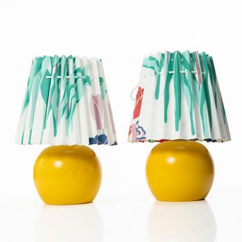Josef Frank, a pair of model 2575 table lamps, Firma Svenskt Tenn.