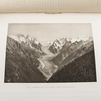 Freshfield, Douglas W.: The Exploration of the Caucasus. Förstaupplaga 1896. 2 band. Fotograf Vittorio Sella.
