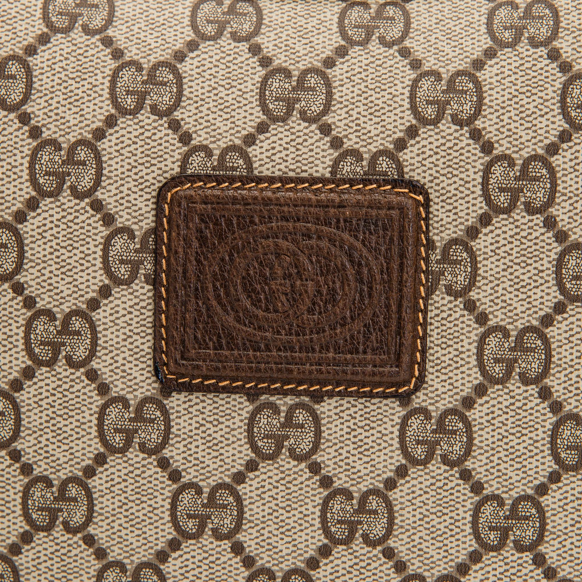 Gucci, A bag.
