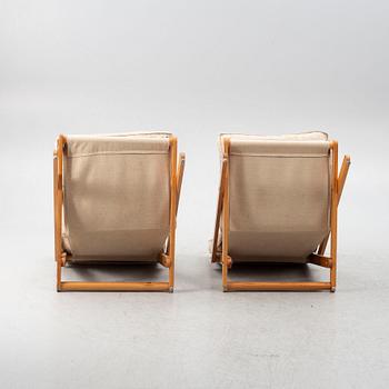 Gillis Lundgren, A pair of  'Idre' lounge chairs, Ikea second half of the 20th century.