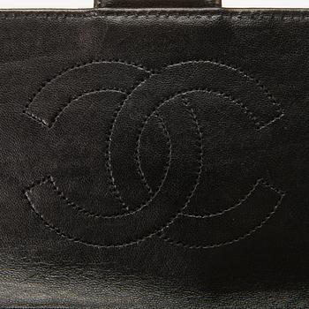 CHANEL, Single Flap Clutch / shoulder Bag.