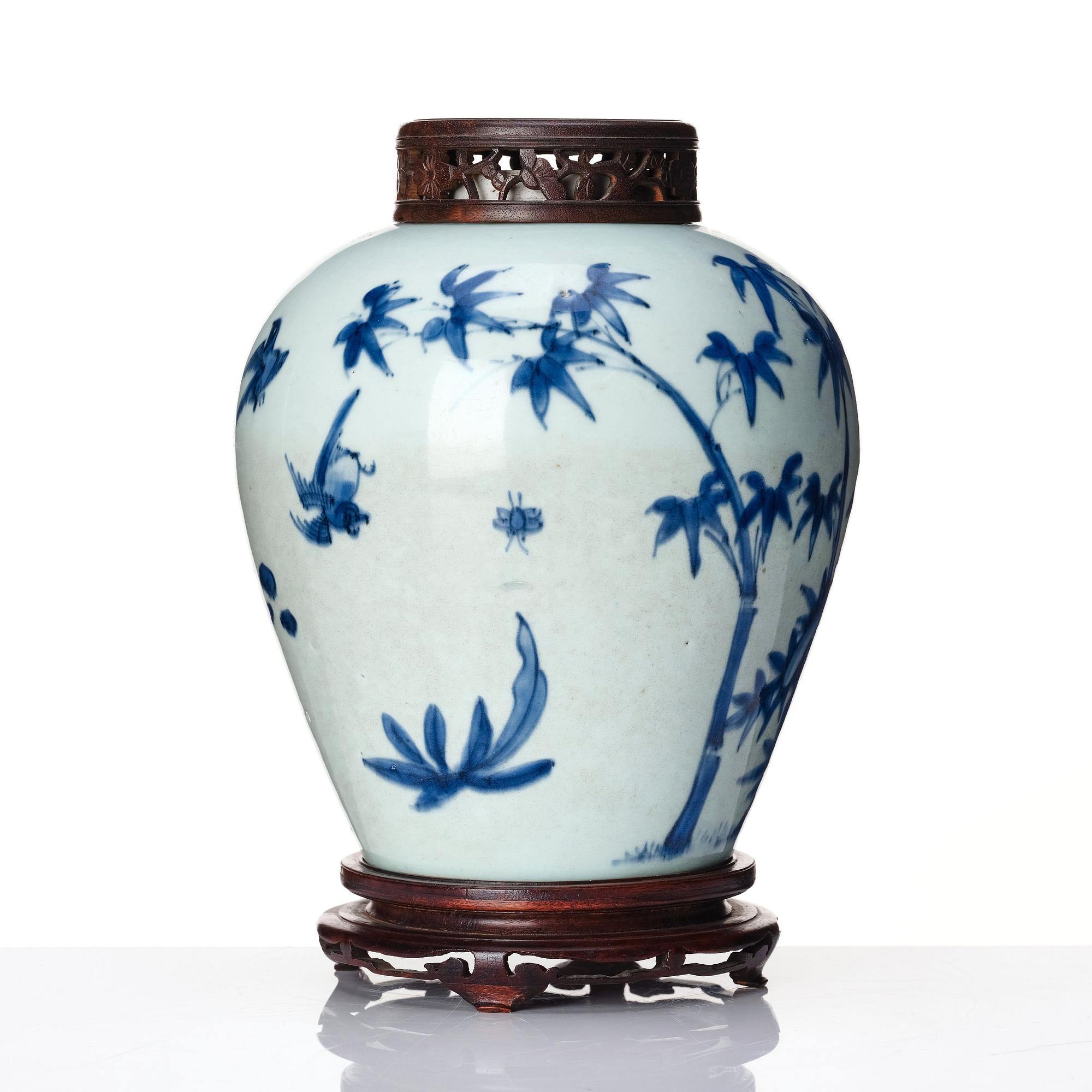 Kruka, porslin. Transition, 1600-tal.