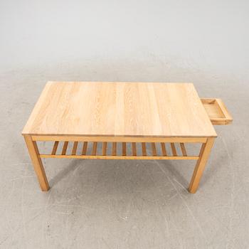 Coffee table Haslev Møbelfabrik, Denmark, late 20th century.