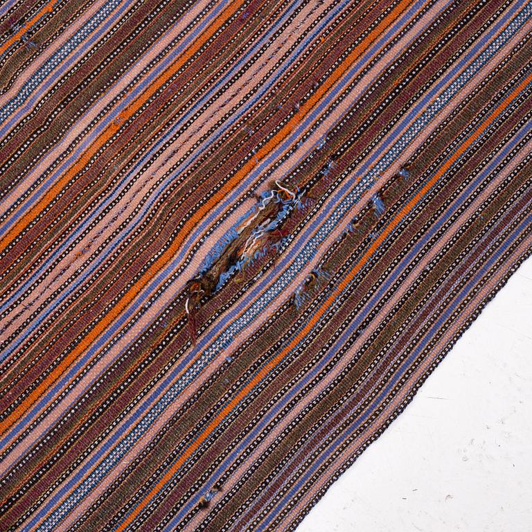 A Djajim carpet, ca 260 x 225 cm.