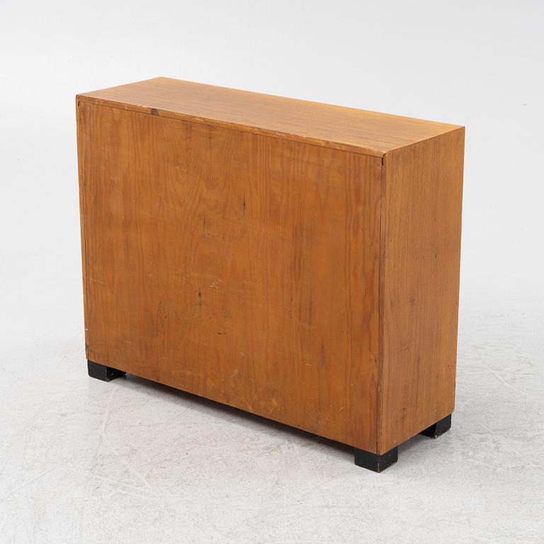 Bokhylla, funkis, 1900-talets första hälft.