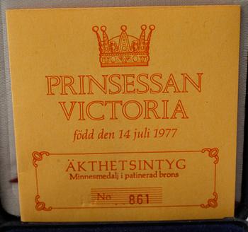 SAMLING MEDALJER OCH MYNT ca 25 st, brons, 1900-tal.
