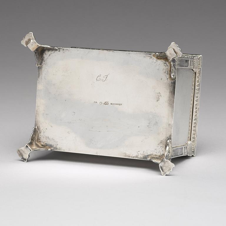 A Swedish 19th century silver sugar-casket, mark of Gustaf Mollenborg, Stockholm 1827.