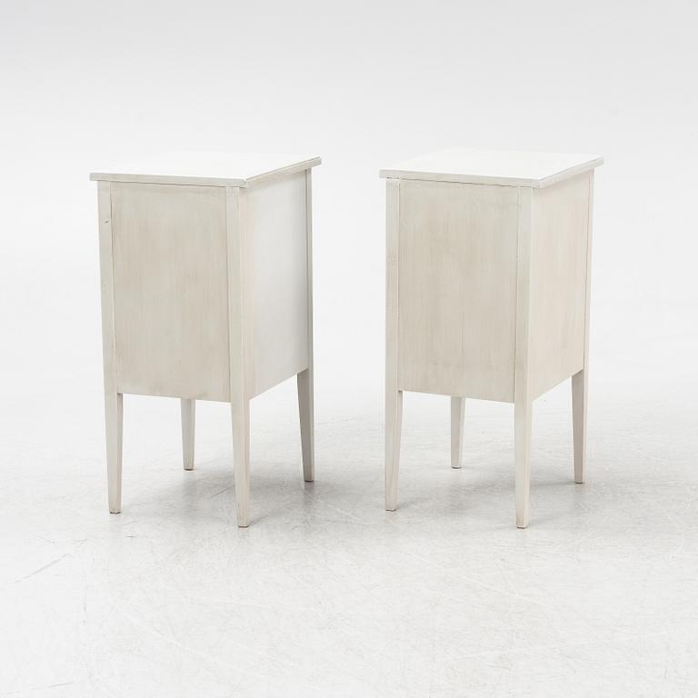 A pair of bedside tables, first half of the 20th century.