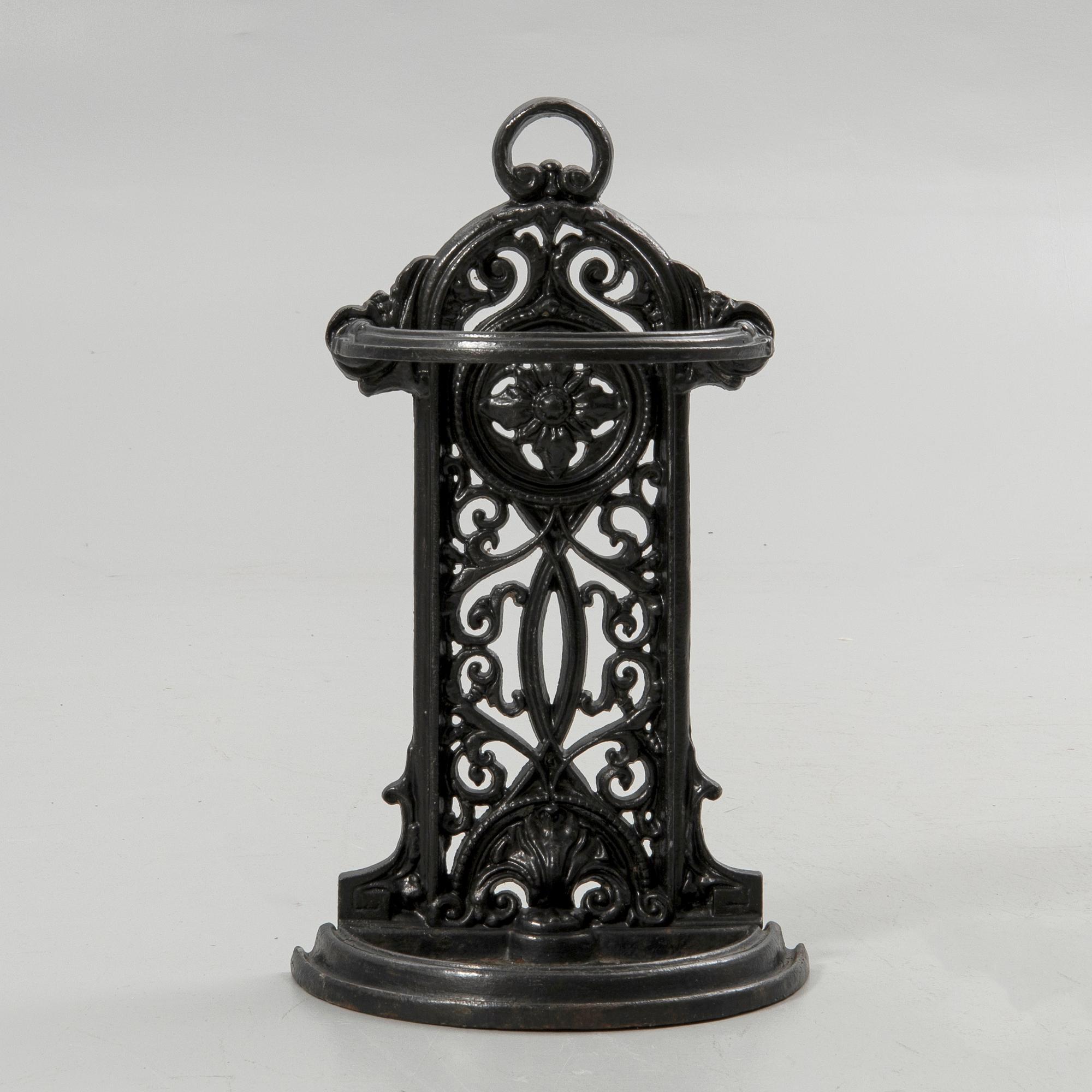 Umbrella/cane stand, cast iron, 20th century.