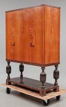 SKÅP, art deco, 1900-talets andra kvartal.