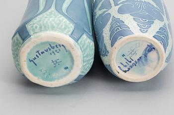 VASER, 2 st, flintgods, Josef Ekberg, Gustavsberg, Sgrafitto, signerade och daterade 1919-21.