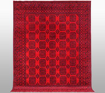 Matta, Afghan, ca 346 x 255 cm.