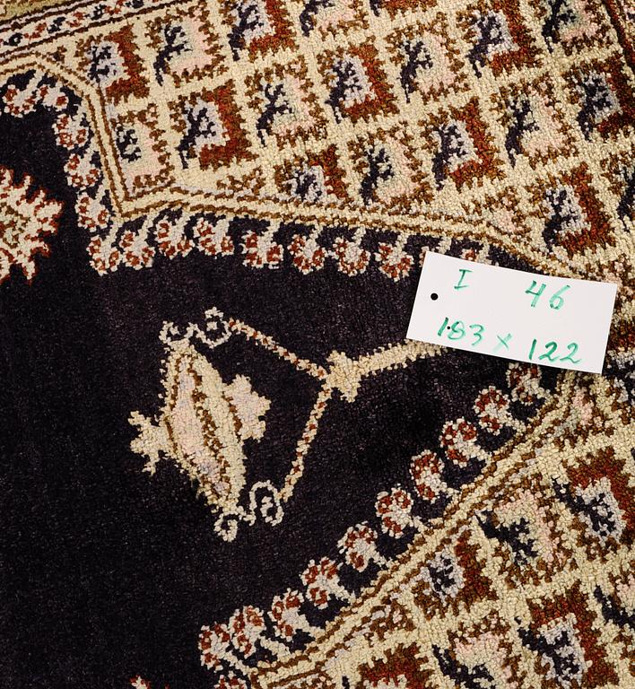 Matta, Kayseri, silke, ca 183 x 122 cm.