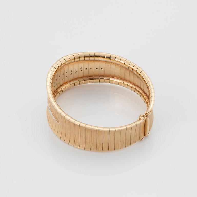 A BRACELET.