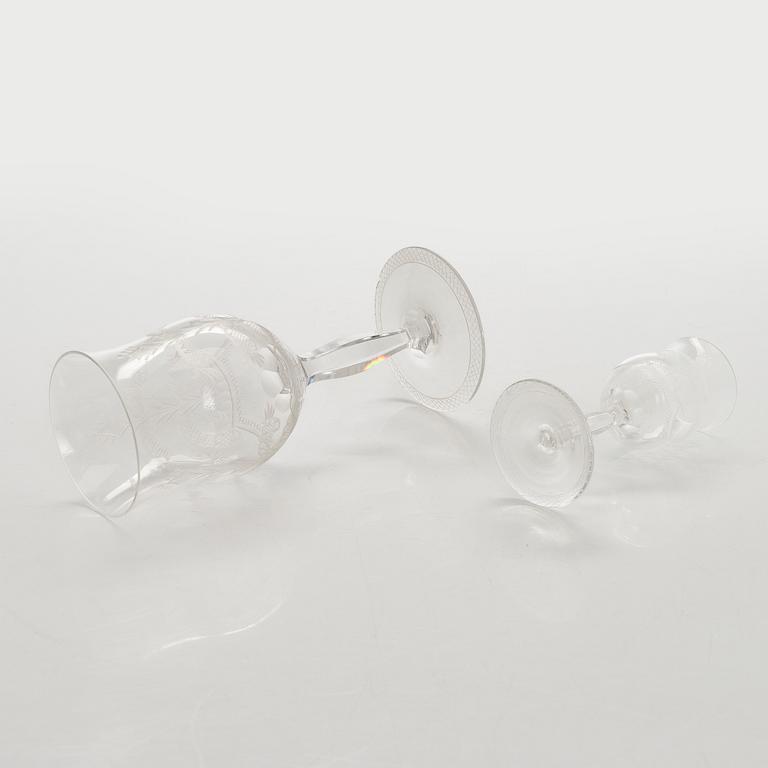 Edvard Hald, A set of 78 pieces "H 208" glassware, Orrefors.