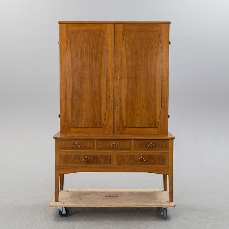 A cabinet from Göthes Heminredning, Eskilstuna, mid 20th century.